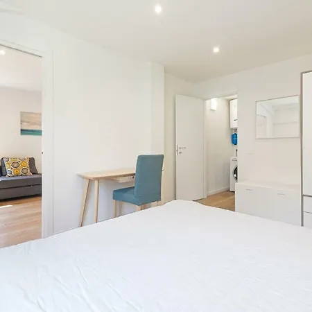 Duplex Cesare Battisti Apartment *